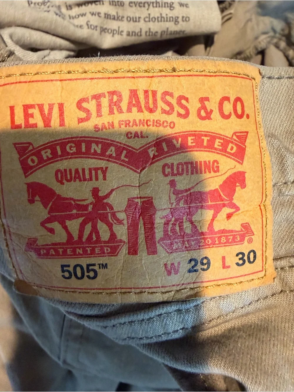 Levi's Slim Straight Khaki Jeans